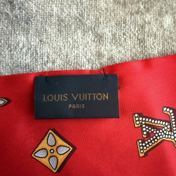 Louis Vuitton Red Monogram Silk Twilly with Gold Accents - Picture 4 of 4